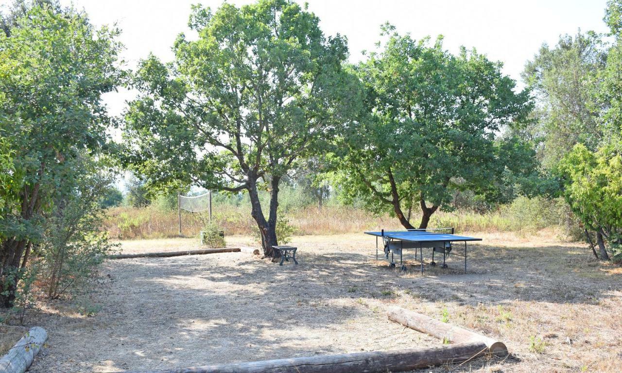 Вилла Locations "Chezchristine Aleria" A Aleria Экстерьер фото